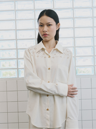 Oversized Bamboo Shirt with Pla-Tapian Detail