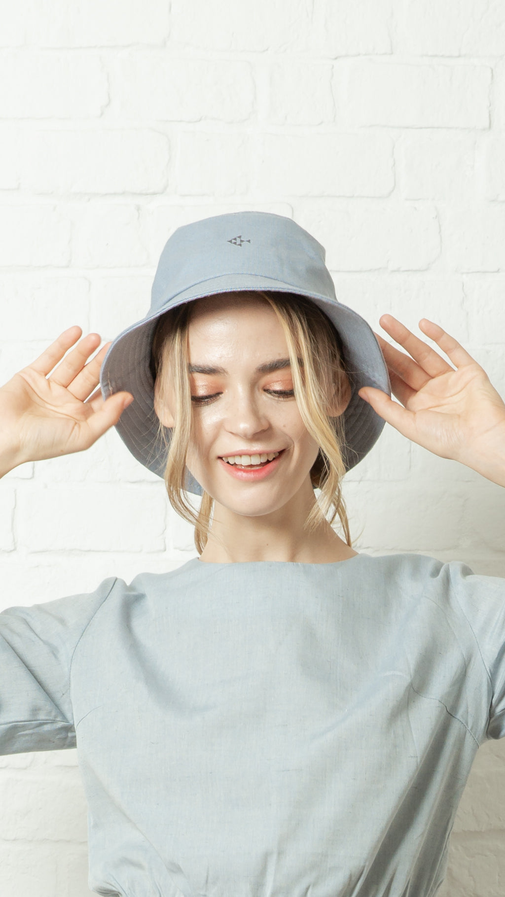 MarineBlue Fish Logo Bucket Cap – TAKTAI
